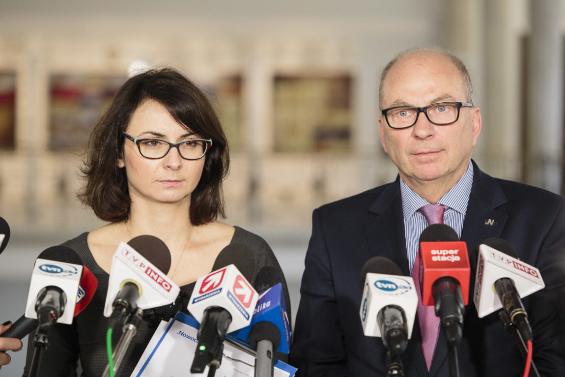 Nowoczesna złożyła zawiadomienie do prokuratury o możliwości popełnienia przestępstwa przez Zbigniewa Ziobrę i Jacka Kurskiego