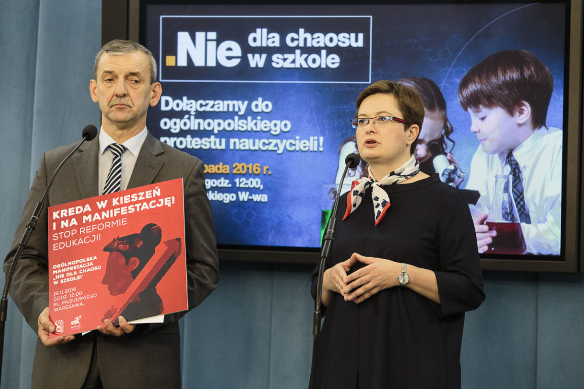 Nowoczesna dołączyła do protestu nauczycieli „Nie dla chaosu w szkole”