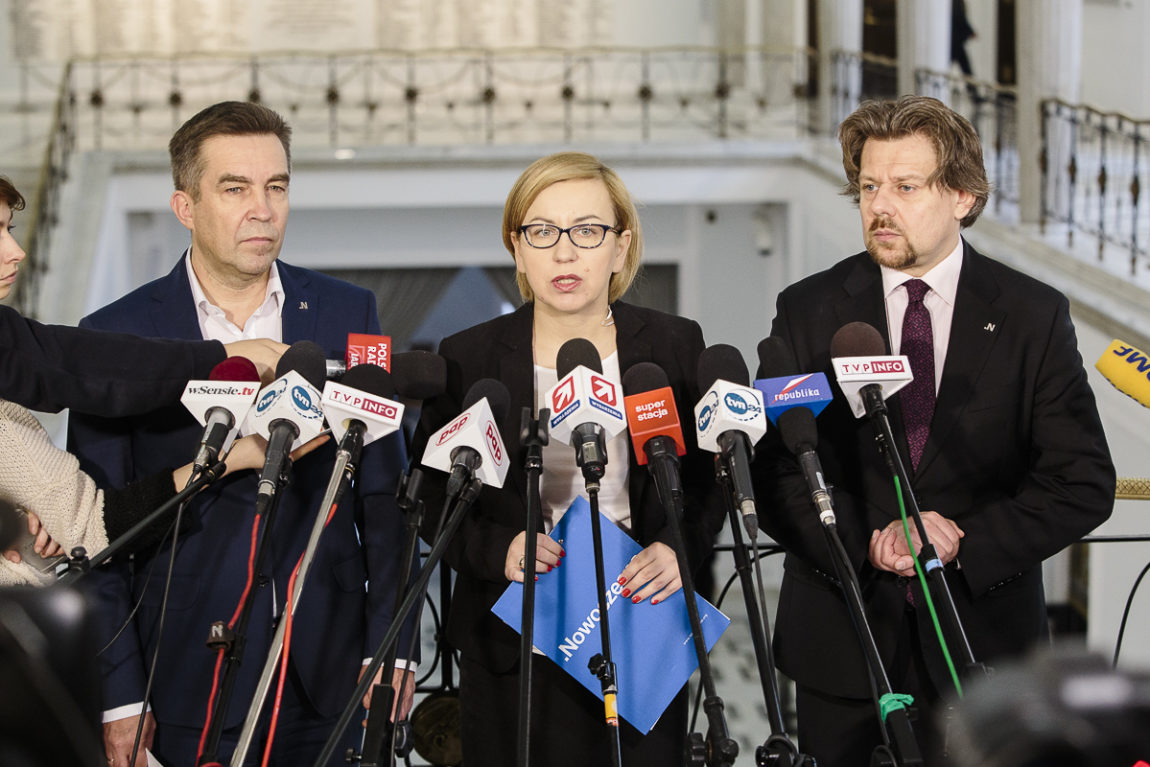 Brak nadzoru, ale odpowiedzialność państwa zostaje – jak PiS chce uprzywilejować SKOKi