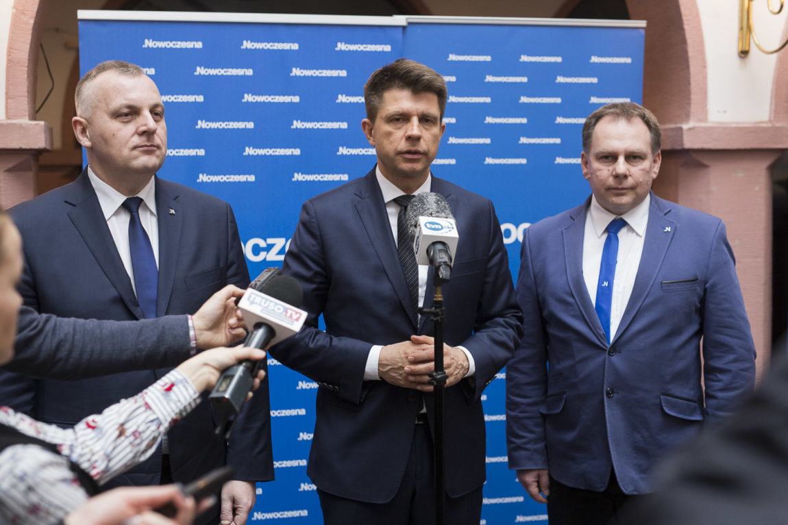 R. Petru w Elblągu apeluje o udział w demonstracji 25 marca
