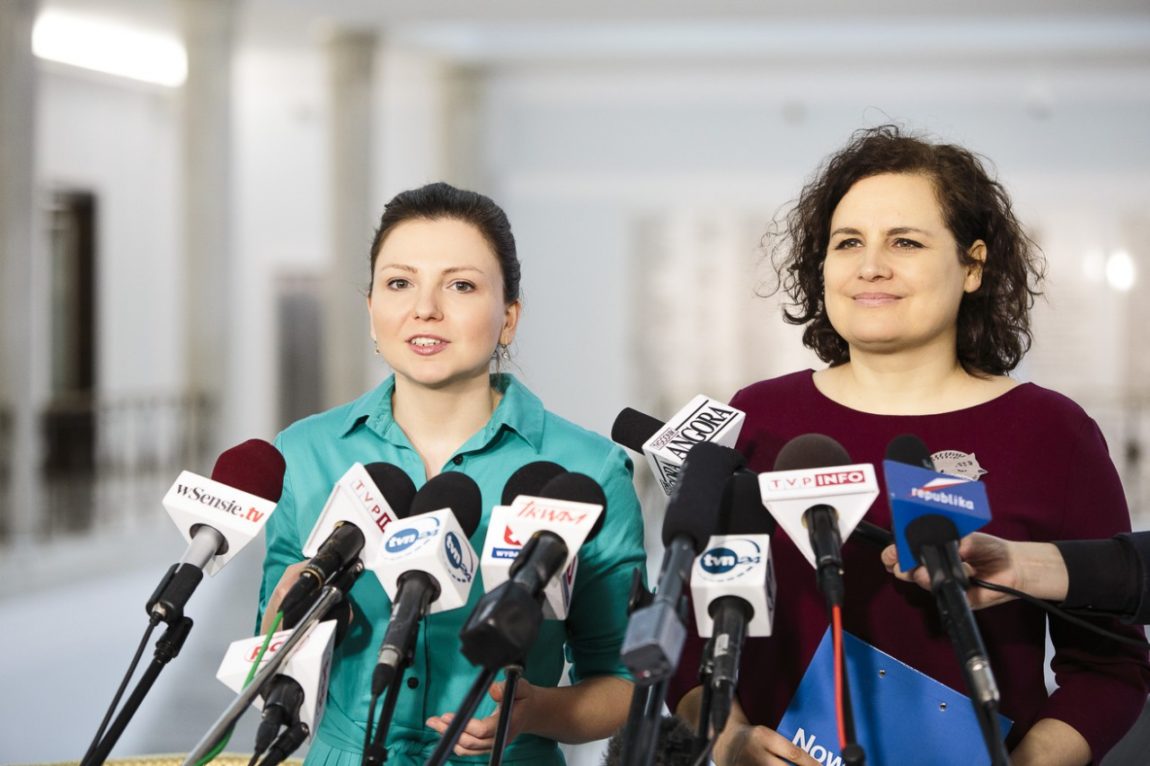 „Posadź Szyszkę, posadź drzewo” – Nowoczesna z akcją zachęcającą do sadzenia drzew
