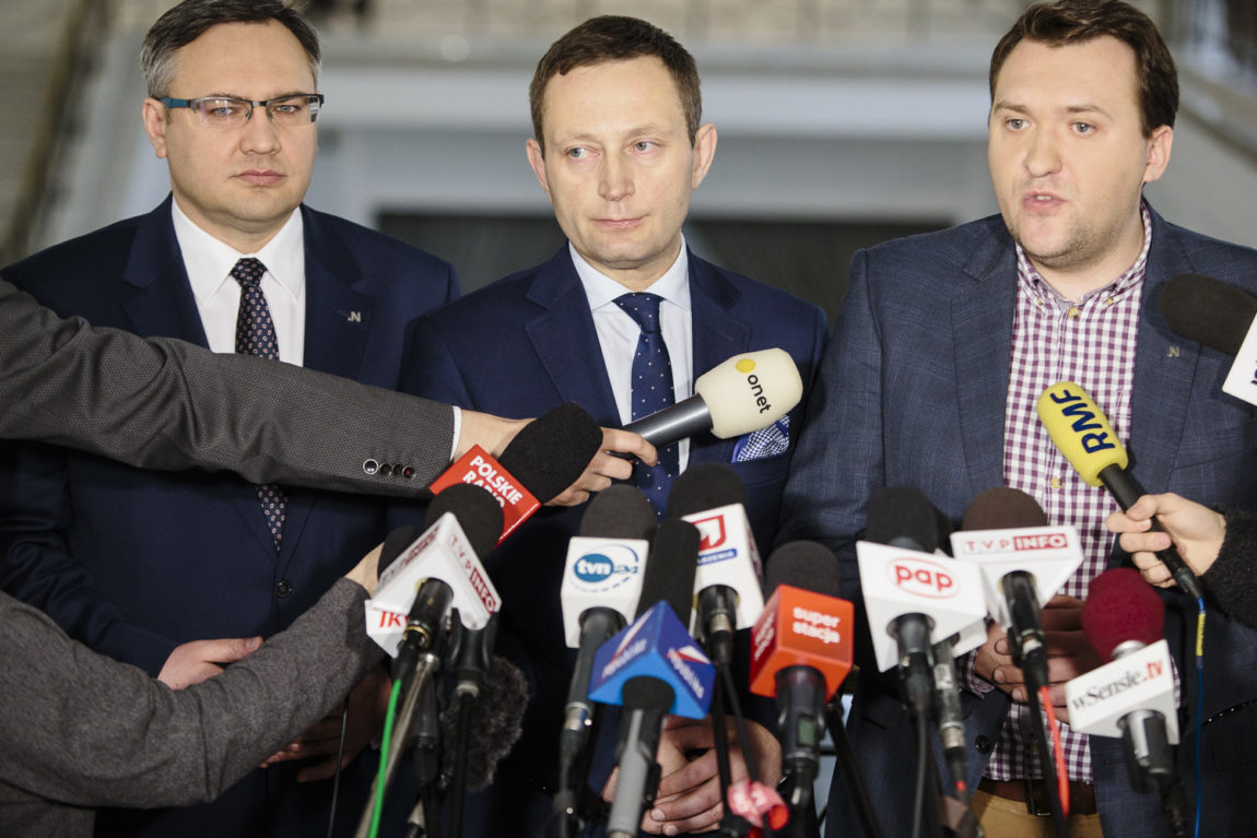 #PresjaMaSens! PiS wycofuje się z siłowego powiększania Warszawy