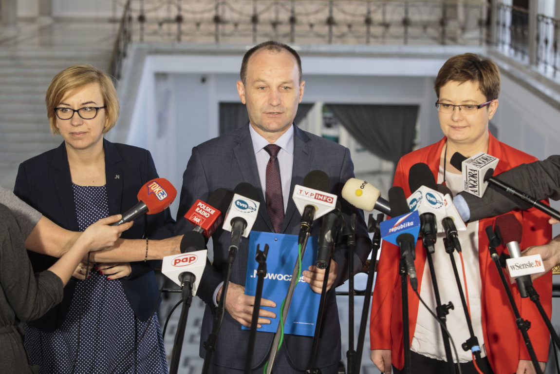 Referendum nie powinno być organizowane w tym samym dniu co wybory samorządowe