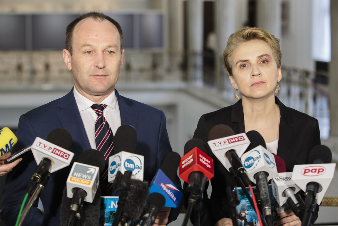 Nowoczesna: Politycy PiS obiecywali słuchać mieszkańców a tak naprawdę mają ich w nosie
