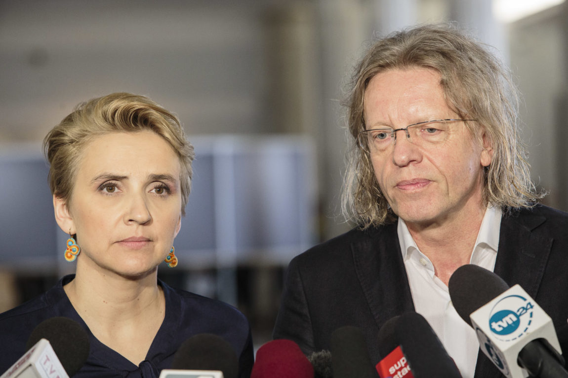 Joanna Scheuring-Wielgus i Krzysztof Mieszkowski: PiS degraduje polskie teatry!