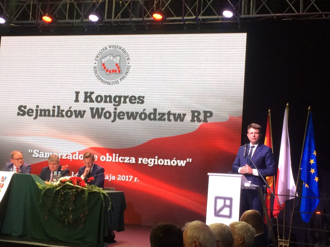 Ryszard Petru na Sejmiku Sejmików: Więcej władzy dla samorządu