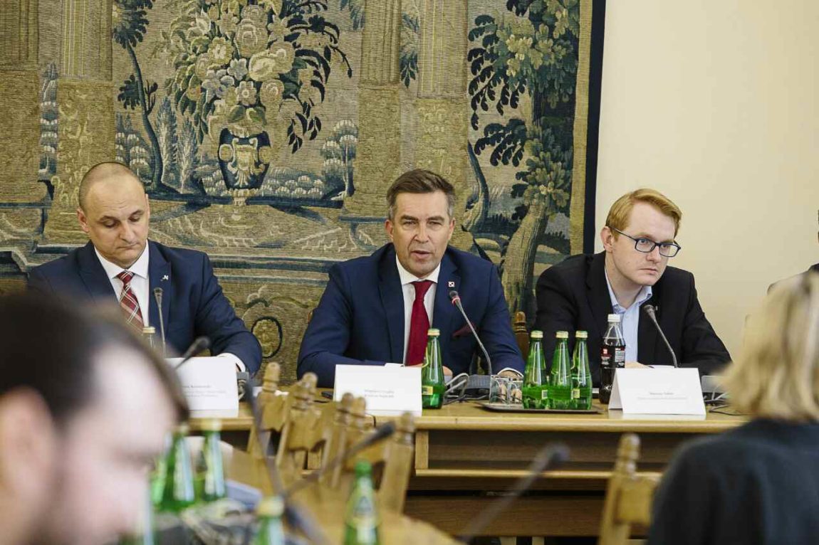 UWOLNIJMY ROZWÓJ ENERGETYKI WIATROWEJ, NOWOCZESNA PRZYGOTOWUJE NOWELIZACJĘ USTAWY O ELEKTROWNIACH WIATROWYCH