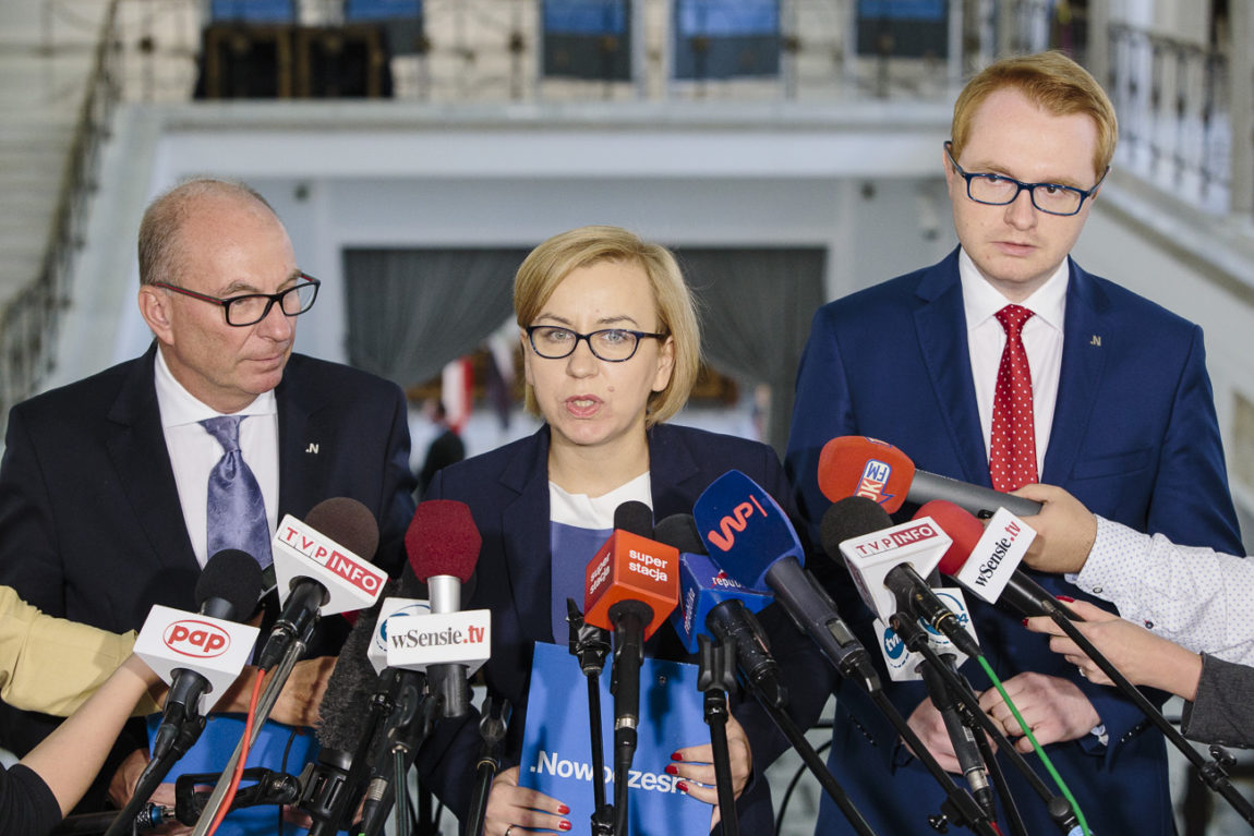 PROPAGANDA SUKCESU MINISTRA MORAWIECKIEGO