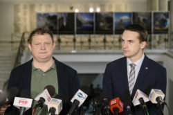 Adam Szłapka: Macierewicz nie odpowiada na zarzuty T. Piątka i interpelacje Nowoczesnej