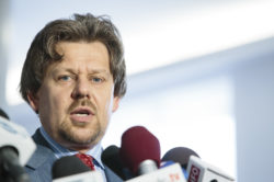 Prace nad kodeksem pracy muszą ruszyć od nowa. Ile pieniędzy wydał PiS na stworzenie bubla prawnego, który trafił do kosza?