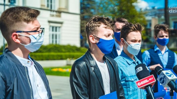 Zaszczepimy się, bo tęsknimy za wolnością!